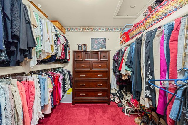 15492 S Royal Doulton Blvd Boulevard, Clinton Township, MI 48038