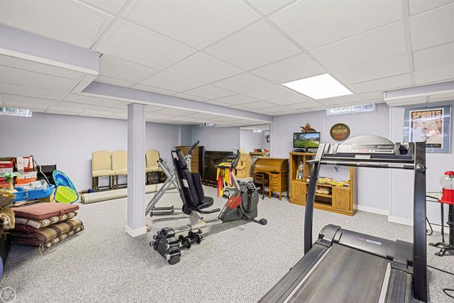 15492 S Royal Doulton Blvd Boulevard, Clinton Township, MI 48038