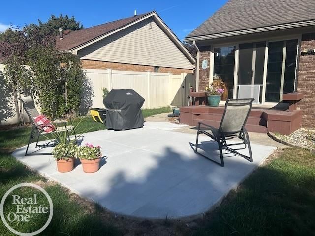 15492 S Royal Doulton Blvd Boulevard, Clinton Township, MI 48038