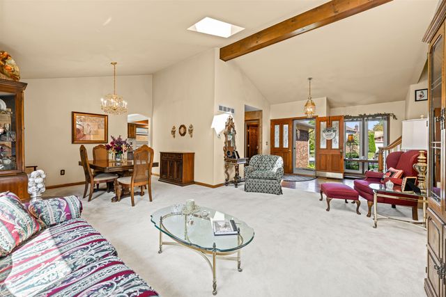 15492 S Royal Doulton Blvd Boulevard, Clinton Township, MI 48038