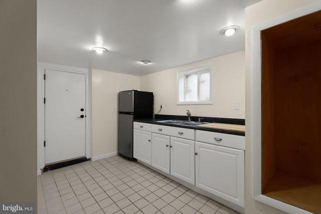 2708 EVERGREEN AVE, Baltimore, MD 21214