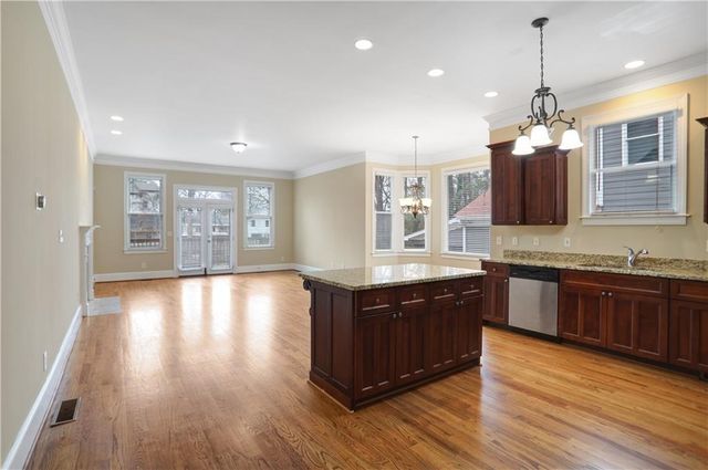 2180 Spink NW Street, Atlanta, GA 30318