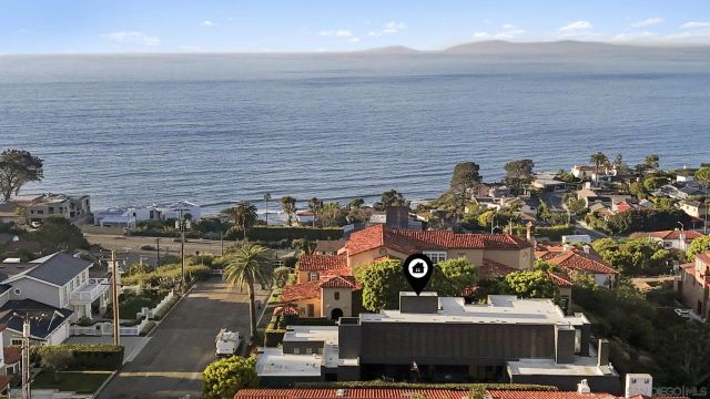 7747 Whitefield, La Jolla, CA 92037