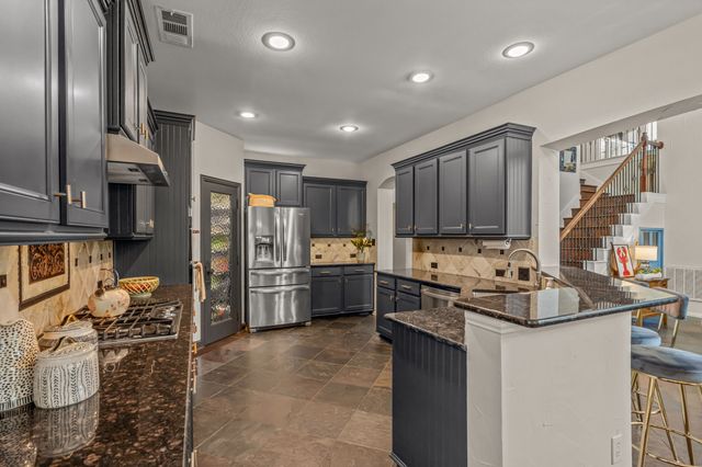 242 Livingston Drive, Hickory Creek, TX 75065