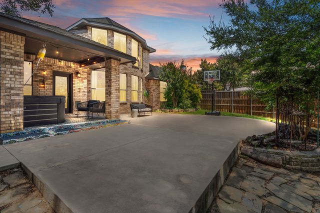 242 Livingston Drive, Hickory Creek, TX 75065