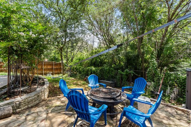 242 Livingston Drive, Hickory Creek, TX 75065