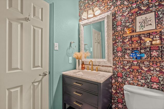 242 Livingston Drive, Hickory Creek, TX 75065