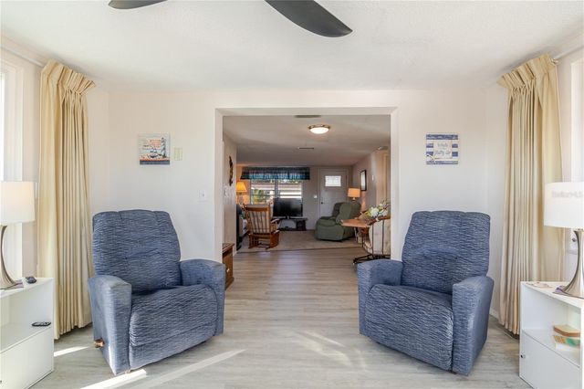 5644 RIDDLE ROAD, Holiday, FL 34690