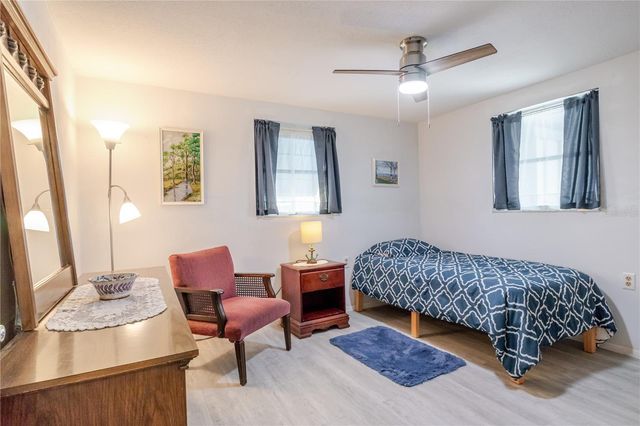 5644 RIDDLE ROAD, Holiday, FL 34690