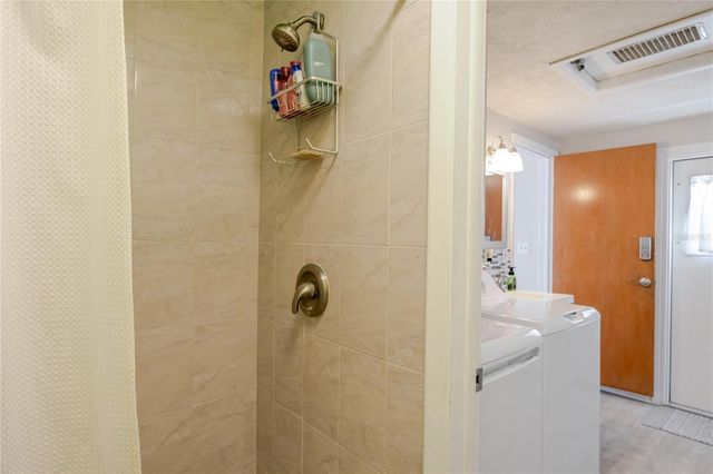 5644 RIDDLE ROAD, Holiday, FL 34690