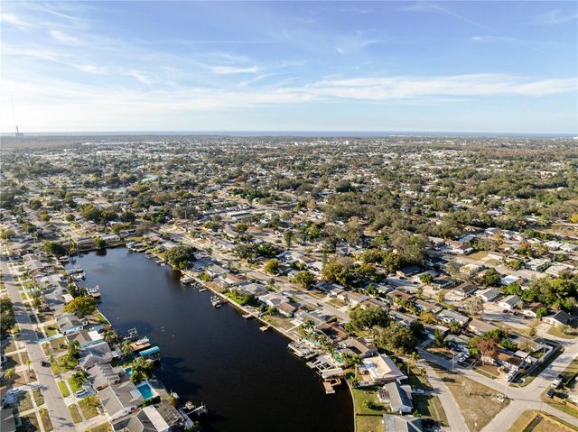 5644 RIDDLE ROAD, Holiday, FL 34690