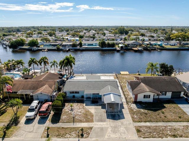 5644 RIDDLE ROAD, Holiday, FL 34690