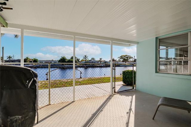 5644 RIDDLE ROAD, Holiday, FL 34690