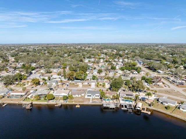 5644 RIDDLE ROAD, Holiday, FL 34690