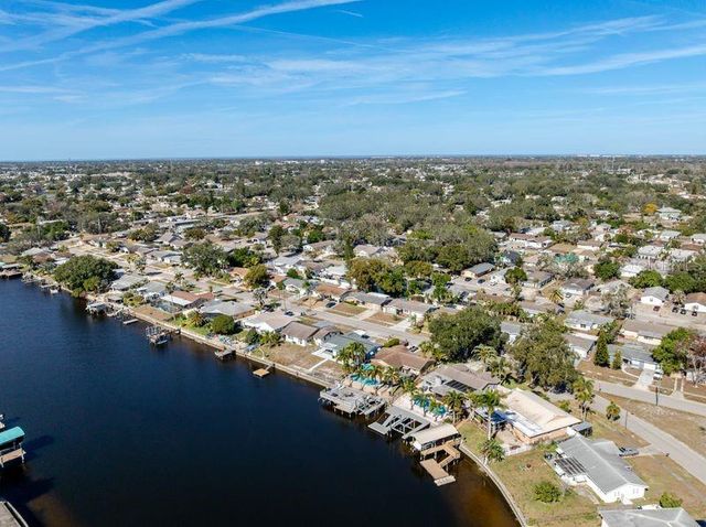 5644 RIDDLE ROAD, Holiday, FL 34690