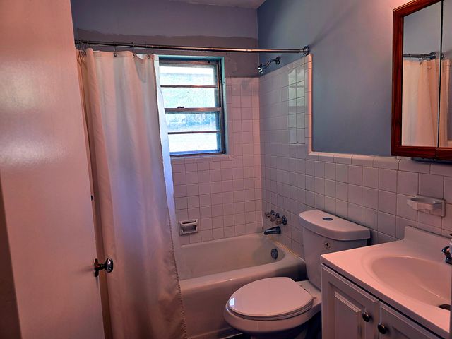 3521 E Crest Drive, Chattanooga, TN 37406