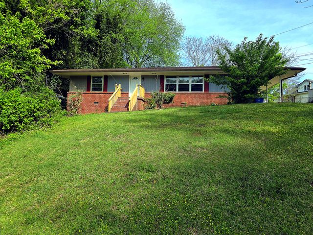 3521 E Crest Drive, Chattanooga, TN 37406