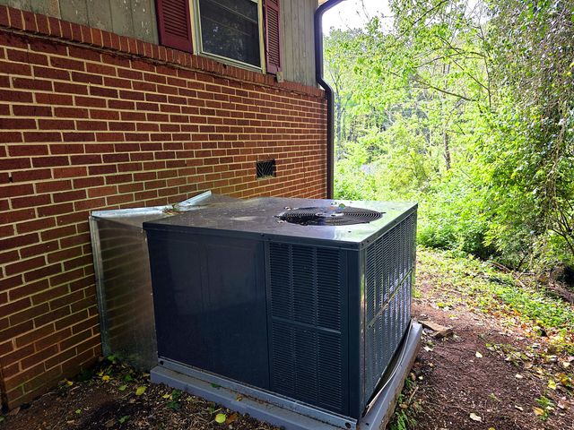 3521 E Crest Drive, Chattanooga, TN 37406