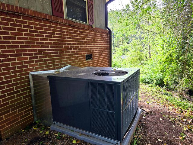 3521 E Crest Drive, Chattanooga, TN 37406