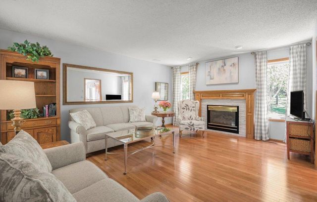 9967 Egret Boulevard NW, Coon Rapids, MN 55433