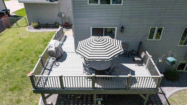 9967 Egret Boulevard NW, Coon Rapids, MN 55433