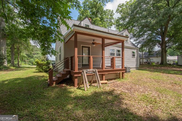 250 Lagrange Street, Grantville, GA 30220