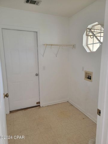 1609 Vecuna Circle, Panama City Beach, FL 32407