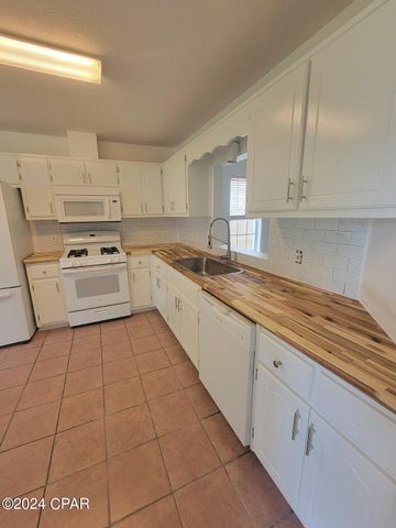 1609 Vecuna Circle, Panama City Beach, FL 32407