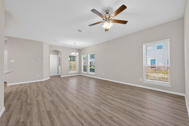 304 Emerald Thicket Lane, Huffman, TX 77336