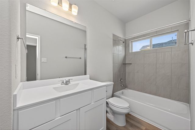 304 Emerald Thicket Lane, Huffman, TX 77336