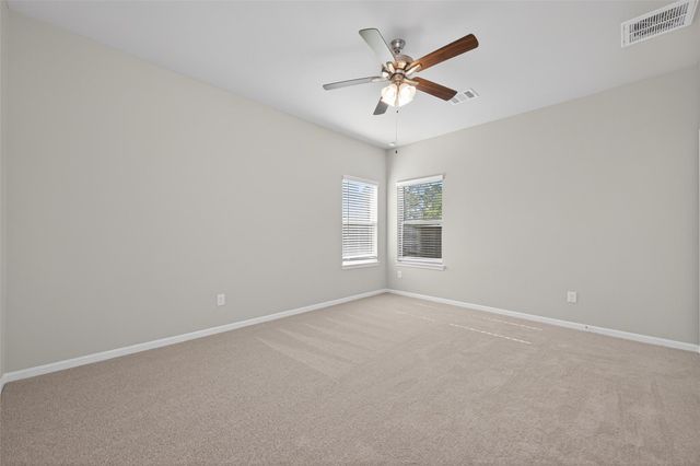 304 Emerald Thicket Lane, Huffman, TX 77336