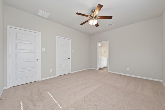 304 Emerald Thicket Lane, Huffman, TX 77336