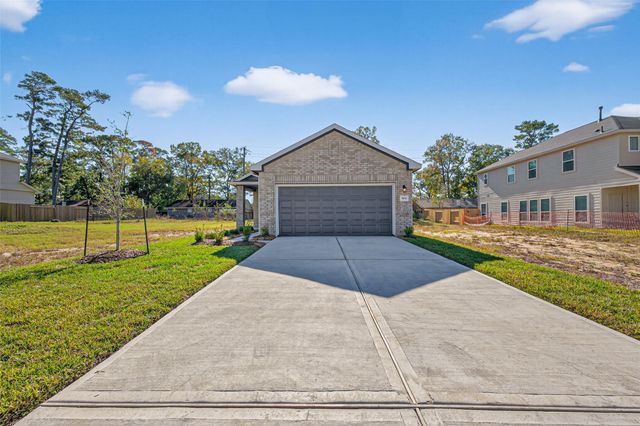 304 Emerald Thicket Lane, Huffman, TX 77336