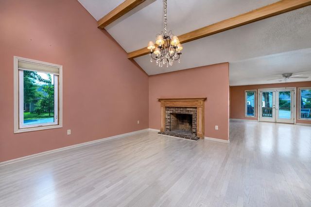 623 Rosemary Ln., North Myrtle Beach, SC 29582