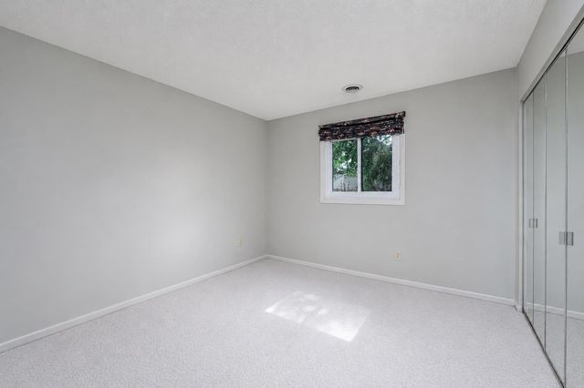 623 Rosemary Ln., North Myrtle Beach, SC 29582