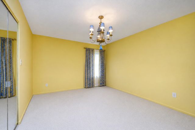 623 Rosemary Ln., North Myrtle Beach, SC 29582