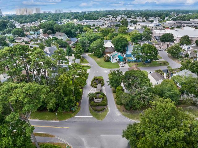 623 Rosemary Ln., North Myrtle Beach, SC 29582