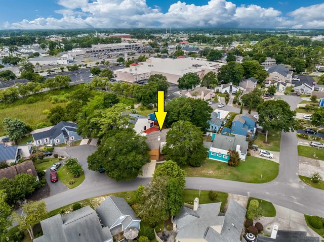 623 Rosemary Ln., North Myrtle Beach, SC 29582