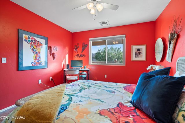 997 W Camino Erranle, Green Valley, AZ 85614