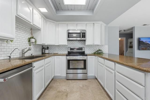 31916 Del Cielo Este 6, Bonsall, CA 92003