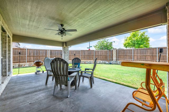 1023 Clydeview Road, Forney, TX 75126