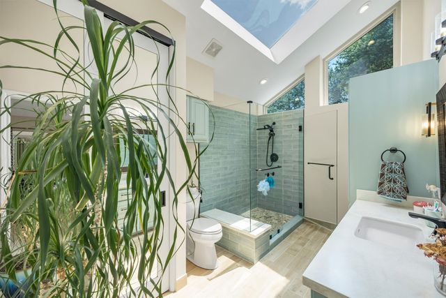 4246 Rosser Square, Dallas, TX 75244