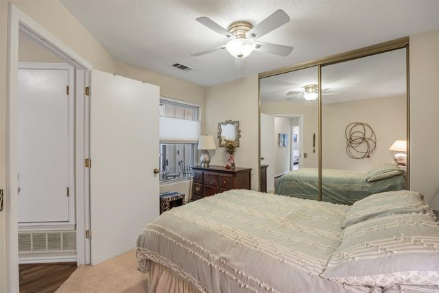 4246 Rosser Square, Dallas, TX 75244