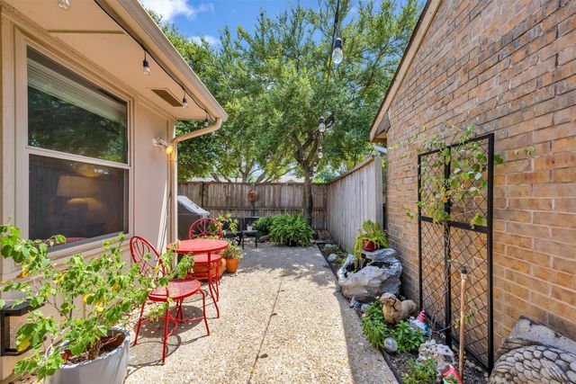 4246 Rosser Square, Dallas, TX 75244