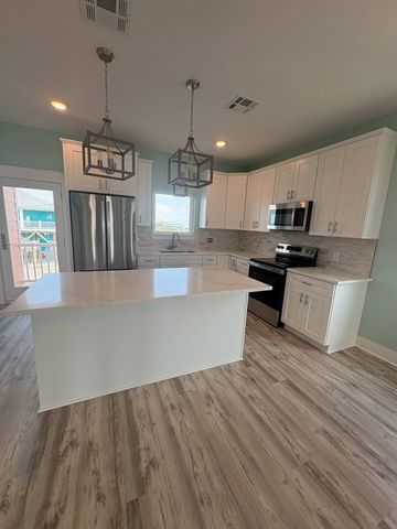 162-Unit 9 Boudreaux Ln, Grand Isle, LA 70358