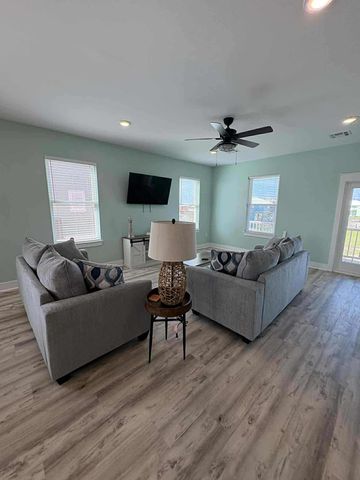 162-Unit 9 Boudreaux Ln, Grand Isle, LA 70358