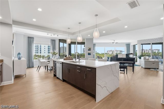 4800 Pelican Colony BLVD 201, Bonita Springs, FL 34134