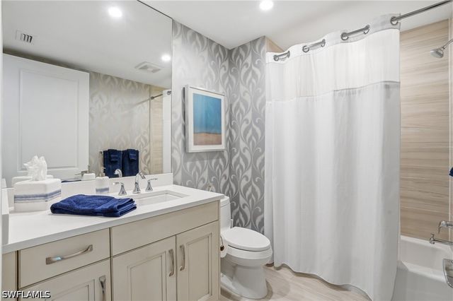 4800 Pelican Colony BLVD 201, Bonita Springs, FL 34134