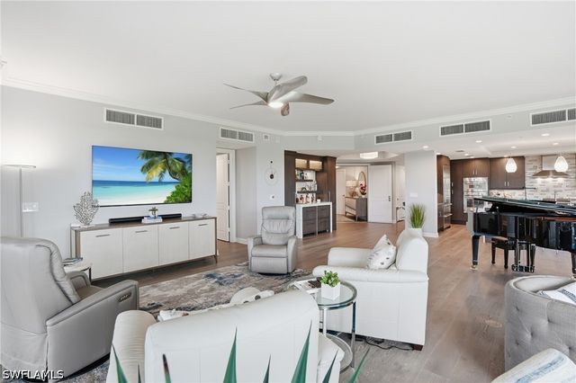4800 Pelican Colony BLVD 201, Bonita Springs, FL 34134