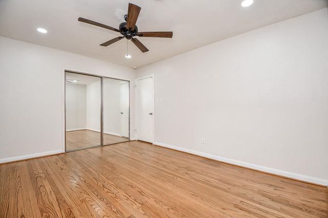 1619 Viking Drive, Houston, TX 77018